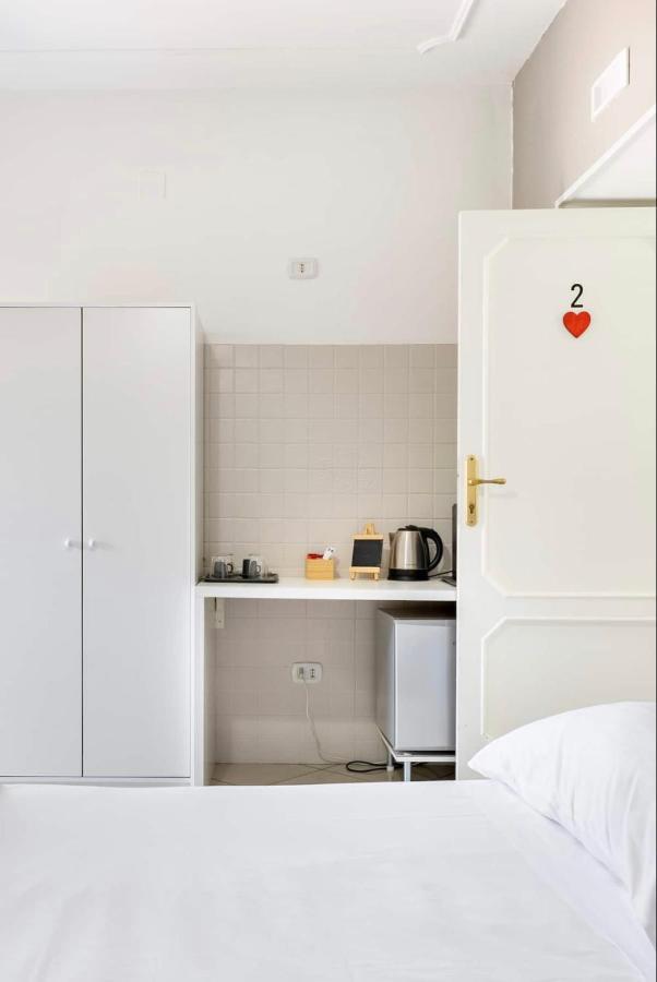 B&B Civico 8 ปอมเปอี ภายนอก รูปภาพ